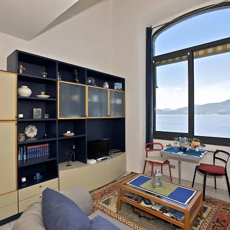 Yachting Apartment Ghiffa
