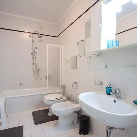 Yachting Apartamento *